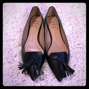 Banana Republic Black leather flats